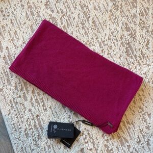 New Repeat 100% Organic Cashmere Elegant Magenta Scarf